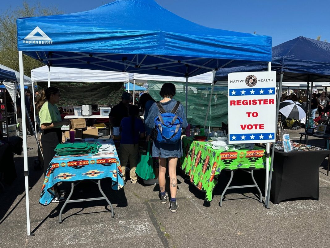 Native Health Central has been holding outreach events in Phoenix over the past several weeks to get people registered to vote. (Photo courtesy of Native Health Central)